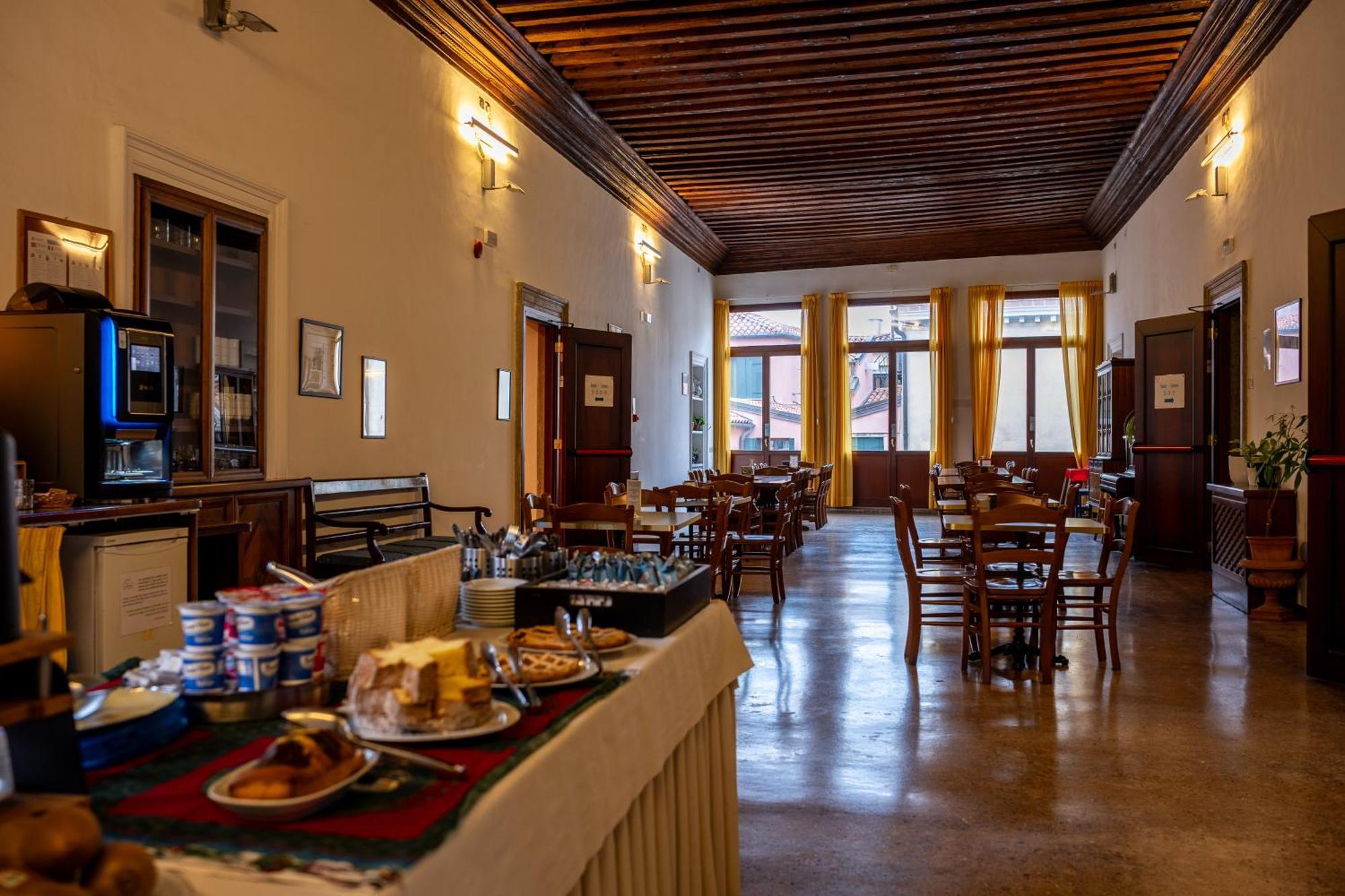 Foresteria Valdese Venezia Kültér fotó