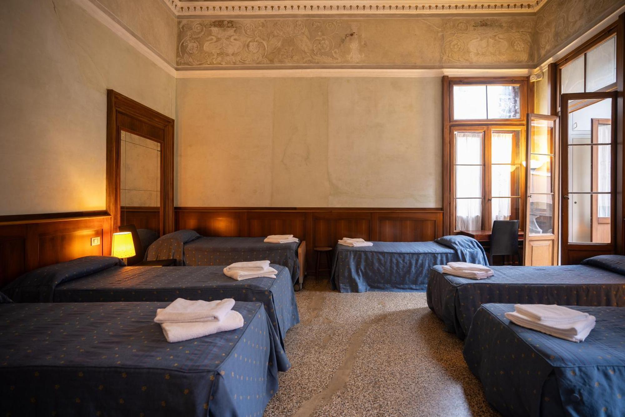 Foresteria Valdese Venezia Kültér fotó